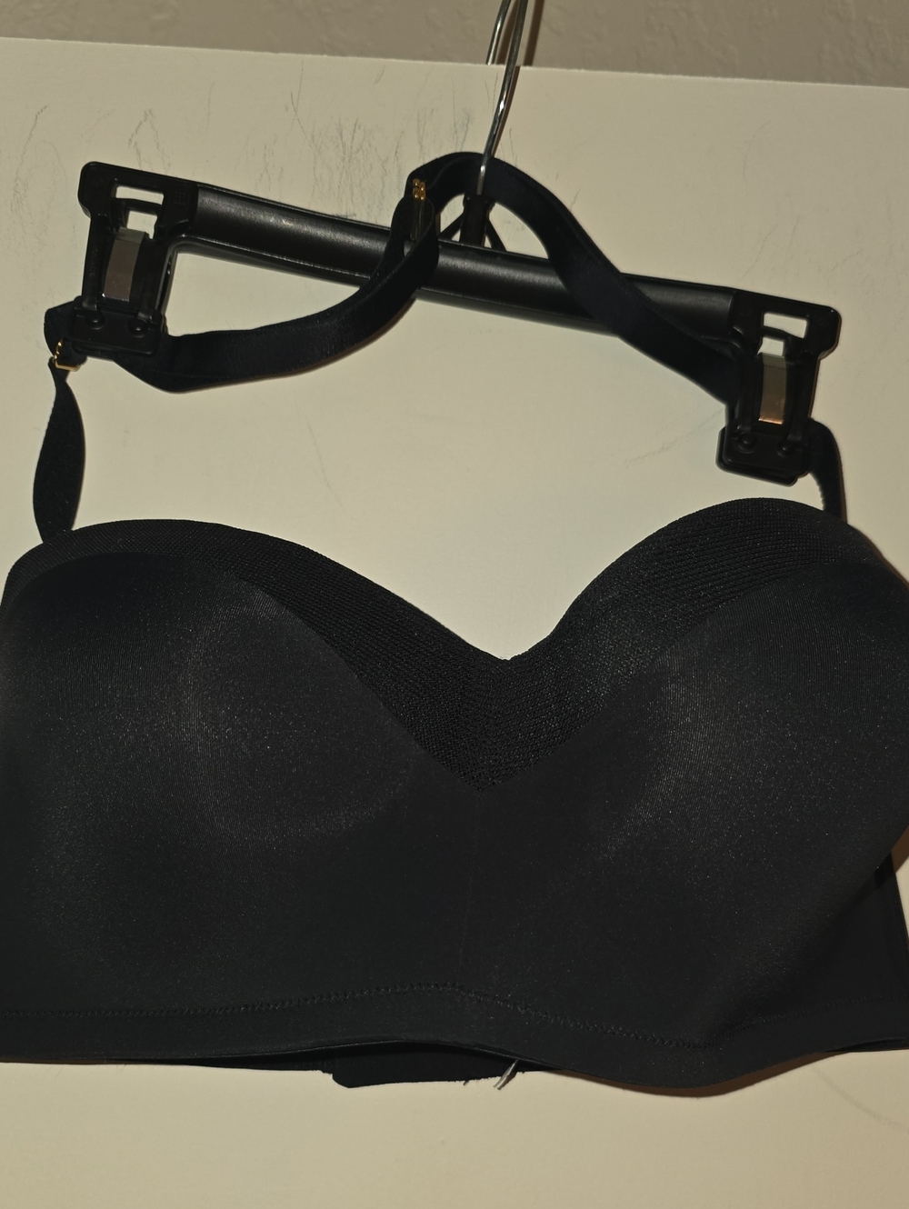 Lively Black Strapless Bandeau Bra
